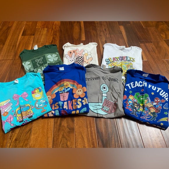 Lot Of 7 Teacher Short Sleeve T-Shirts. Size Small & Medium - Picture 1 of 1